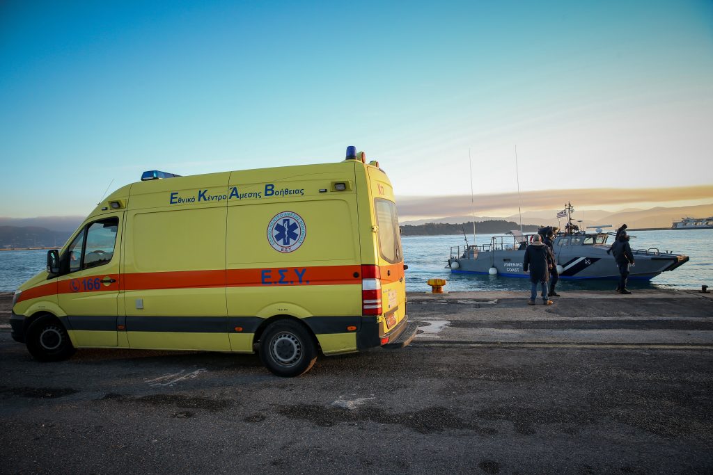 Αγωνία για δύο εγκλωβισμένους στο γκαράζ του φλεγόμενου πλοίου στην Κέρκυρα - Πληροφορίες για 11 αγνοούμενους (pics+vid) | 11 14