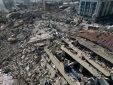 Σεισμός Τουρκία: Τι είναι το «pancake collapse» και γιατί δυσχεραίνει το έργο των διασωστών