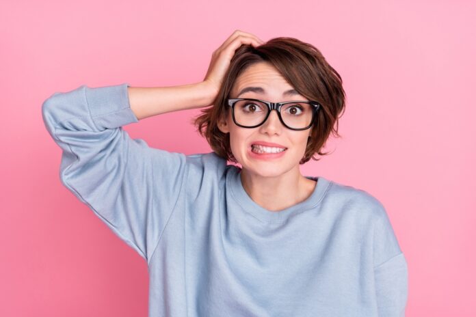 Portrait,Of,Attractive,Unsure,Girly,Awkward,Girl,Dont,Know,Reaction