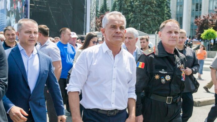 vladimir-plahotniuc-bravoi-art.jpg