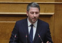 Ανδρουλάκης: Οι αγρότες έχουν αφεθεί χωρίς προστασία απέναντι στο κύμα ακρίβειας και το κόστος παραγωγής
