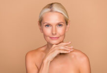 Contouring: Πώς θα το κάνετε σωστά εάν έχετε ώριμη επιδερμίδα