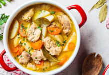 Χειμωνιάτικη θρεπτική κοτόσουπα με λαχανικά