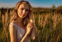 Maple butter blonde: Το hair color trend που κάνει τον γύρο του Instagram