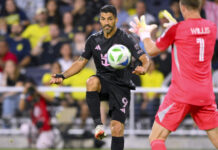 Λουίς Σουάρες: «Καθάριζα αυτοκίνητα και πουλούσα μεταχειρισμένες τηλεφωνικές κάρτες»