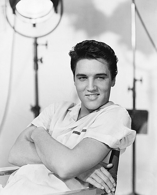 Elvis_Presley_Modern_Screen_June_1958.jpg