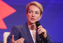 Κόντρα ανάμεσα σε Αλεξάνδρα Σδούκου και ΠΑΣΟΚ: «Η πιο αδίστακτη κυβέρνηση» – «Ψάχνετε κάτι για να αντιπαρατεθείτε στην κυβέρνηση»