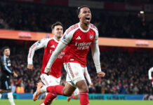 Premier League: Η Άρσεναλ «σάρωσε» με 4-1 την Άστον Βίλα, «κόλλησε» στο 1-1 κόντρα στη Γουλβς η Μάντσεστερ Γιουνάιτεντ