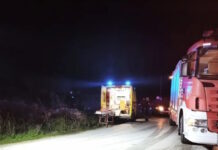 Άρτα: Νεκρός οδηγός φορτηγού που μετέφερε λάδια και ανατράπηκε στην Ιόνια Οδό