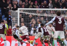 Άστον Βίλα – Άρσεναλ 2-1: Νίκησε με γκολ στο 90+5′ και έβαλε «φωτιά» στην κορυφή της Premier League