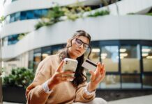 Πώς δεν θα πέσετε θύμα απατεώνων στο Διαδίκτυο – 7 συμβουλές της αστυνομίας