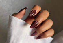 Glass brown nails: Η πιο κομψή τάση στο μανικιούρ