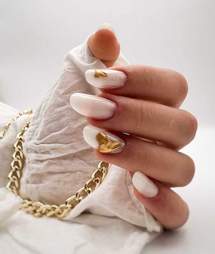 gold-almond-nails-869x1024.jpg