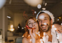 Love Actually… αλλά στην πραγματικότητα: Χριστούγεννα για νέα ζευγάρια