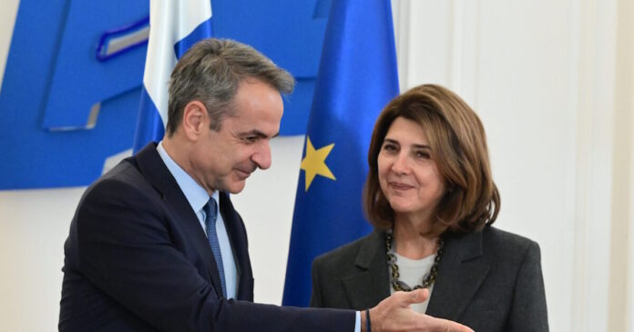 kyriakos-mitsotakis-maria-angela-holguin-12122025-1200x630.jpg