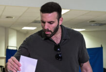 Κυβέρνηση για Νίκο Παππά: Είναι αμετανόητος – Έχει βρίσει όποιον μιλάει ελληνικά και παρέμενε στον ΣΥΡΙΖΑ – Προσωπική επιλογή Τσίπρα