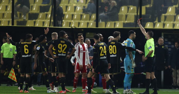 olympiakos-aris-kokkini-karta-eurokinissi-1200x630.jpg
