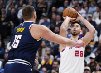 Αιχμές Σεγκούν για Γιόκιτς: «Δεν μπορούσαμε να τον αγγίξουμε, ούτε αυτός έπαιρνε τόσα φάουλ στην ηλικία μου»