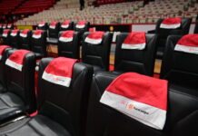 Ολυμπιακός – Βιλερμπάν: Με κόκκινους σκούφους οι οπαδοί των Πειραιωτών στο ΣΕΦ