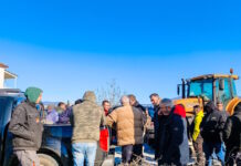 Αγρότες σε ρήξη «έσπασαν» το μπλόκο στα Πράσινα Φανάρια – Νέα κινητοποίηση με τρακτέρ στην Τρίγλια Χαλκιδικής