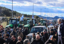 Οι αγρότες προετοιμάζονται για το ραντεβού με Μητσοτάκη: Τα μπλόκα που παραμένουν και οι δρόμοι που θα ανοίξουν ως ένδειξη καλής θέλησης