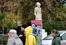 Καιρός αύριο: Τοπικές βροχές και καταιγίδες σε διάφορες περιοχές – Τα 8 μποφόρ αγγίζουν οι άνεμοι στο Αιγαίο