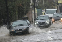 Καιρός: Στο «κόκκινο» το Αιγαίο με ισχυρές καταιγίδες και θυελλώδεις ανέμους – Πού θα χτυπήσει η κακοκαιρία τις επόμενες ώρες