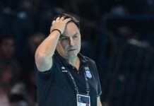 Ο Θοδωρής Βλάχος δεν θα είναι στον πάγκο της Εθνικής πόλο στον μικρό τελικό του ευρωπαϊκού πρωταθλήματος