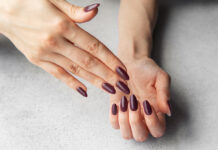 Σας αρέσουν τα αμυγδαλωτά νύχια; 5 nail designs για να υιοθετήσετε