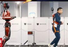 Το κινέζικο ανθρωποειδές Bolt είναι μακράν το πιο γρήγορο ρομπότ στον κόσμο