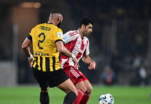 ΑΕΚ: Συμπλήρωσε κάρτες ο Αρόλντ Μουκουντί