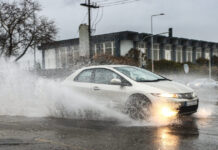 Καιρός: Ισχυρές καταιγίδες και άνεμοι έως 10 μποφόρ – Σε κόκκινο συναγερμό Πελοπόννησος, Δυτική Ελλάδα, Ιόνιο και Ήπειρος