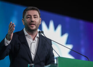 ΠΑΣΟΚ: Με ομιλία Ανδρουλάκη ανοίγει την Παρασκευή το 4ο Τακτικό Συνέδριο, παρεμβάσεις από Παπανδρέου και Βενιζέλο – Το αναλυτικό πρόγραμμα