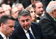 Συνέδριο ΠΑΣΟΚ: Καθαρό «όχι» στη συγκυβέρνηση με τη ΝΔ, χωρίς μεγάλες εντάσεις η δεύτερη ημέρα