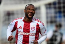 Αγιούμπ Ελ Κααμπί: «Πάντα η καρδιά μου είναι εδώ, ο Ολυμπιακός είναι η οικογένειά μου»