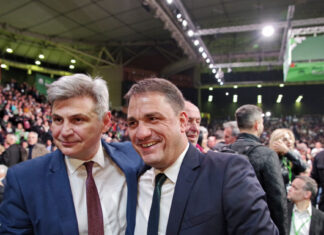 Παύλος Πολάκης για Νικόλα Φαραντούρη στο συνέδριο ΠΑΣΟΚ: «Είναι φελλός, μικρός ήταν στη ΔΑΠ»