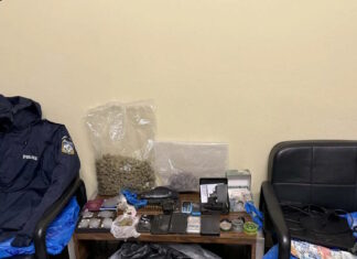 Ίλιον: Σπίτι «κρυψώνα» ναρκωτικών και όπλων ανακαλύφθηκε από την αστυνομία – Κατασχέσεις και συλλήψεις