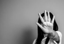 Χανιά: Ξεσπά ο αδερφός ενός εκ των κατηγορουμένων για τον βιασμό 17χρονης – «Είναι ψέματα, ήταν με τη θέλησή της,»