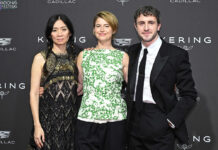 Τζέσι Μπάκλεϊ: Ποια είναι η Ιρλανδή ηθοποιός που «μάγεψε» στα Όσκαρ 2026