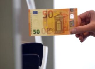 Αύξηση του κατώτατου μισθού στα 920 ευρώ μικτά – Σε ισχύ από 1η Απριλίου