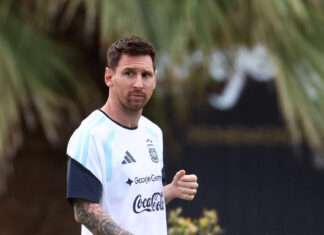 Σκαλόνι για Μέσι: «Ρωτήστε εκείνον αν θα αγωνιστεί με την Εθνική Αργεντινής στο Μουντιάλ»