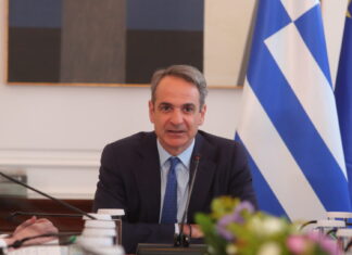 Οι εισηγήσεις στον Κυριάκο Μητσοτάκη για πρόωρες εκλογές και η σταθερή απάντηση του Μαξίμου