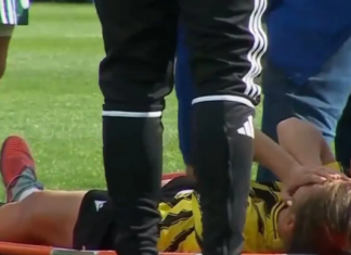 Παναθηναϊκός – ΑΕΚ: Ο τραυματισμός της Στεφάτου «πάγωσε» το Κορωπί, ούρλιαζε από τον πόνο η αρχηγός της Ένωσης