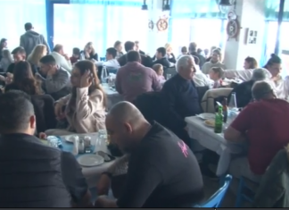 Γέμισαν κόσμο οι ψαροταβέρνες για τον παραδοσιακό μπακαλιάρο – Στα ύψη οι τιμές