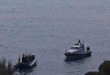 Βουλιαγμένη: Ξεκίνησε η επιχείρηση ανάσυρσης της σορού του 34χρονου δύτη