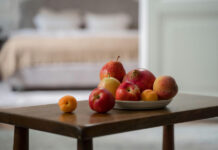 Το πιο χαρούμενο DIY της σεζόν για μαξιλάρια και κουρτίνες