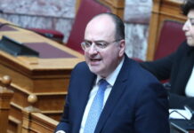 Μακάριος Λαζαρίδης: Αυτό είναι το πτυχίο μου – Το 2007 μπορούσες να εργαστείς ως μετακλητός ακόμα και με βεβαίωση σπουδών