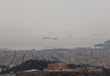 Καιρός: Σταδιακή υποχώρηση της αφρικανικής σκόνης, βροχερό σκηνικό σε Ανατολική Μακεδονία και Θράκη