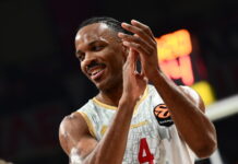 Final Four Euroleague: O Τζαρόν Μπλόσομγκεϊμ σχολίασε έναν σεκιούριτι στην κερκίδα του Ολυμπιακού