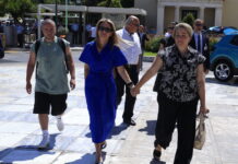 Μαρία Καρυστιανού: Μήνυμα στήριξης από την μητέρα θύματος των Τεμπών, Μαρία Ντόλκα, για το κόμμα της – «Φάτους τα σωθικά»